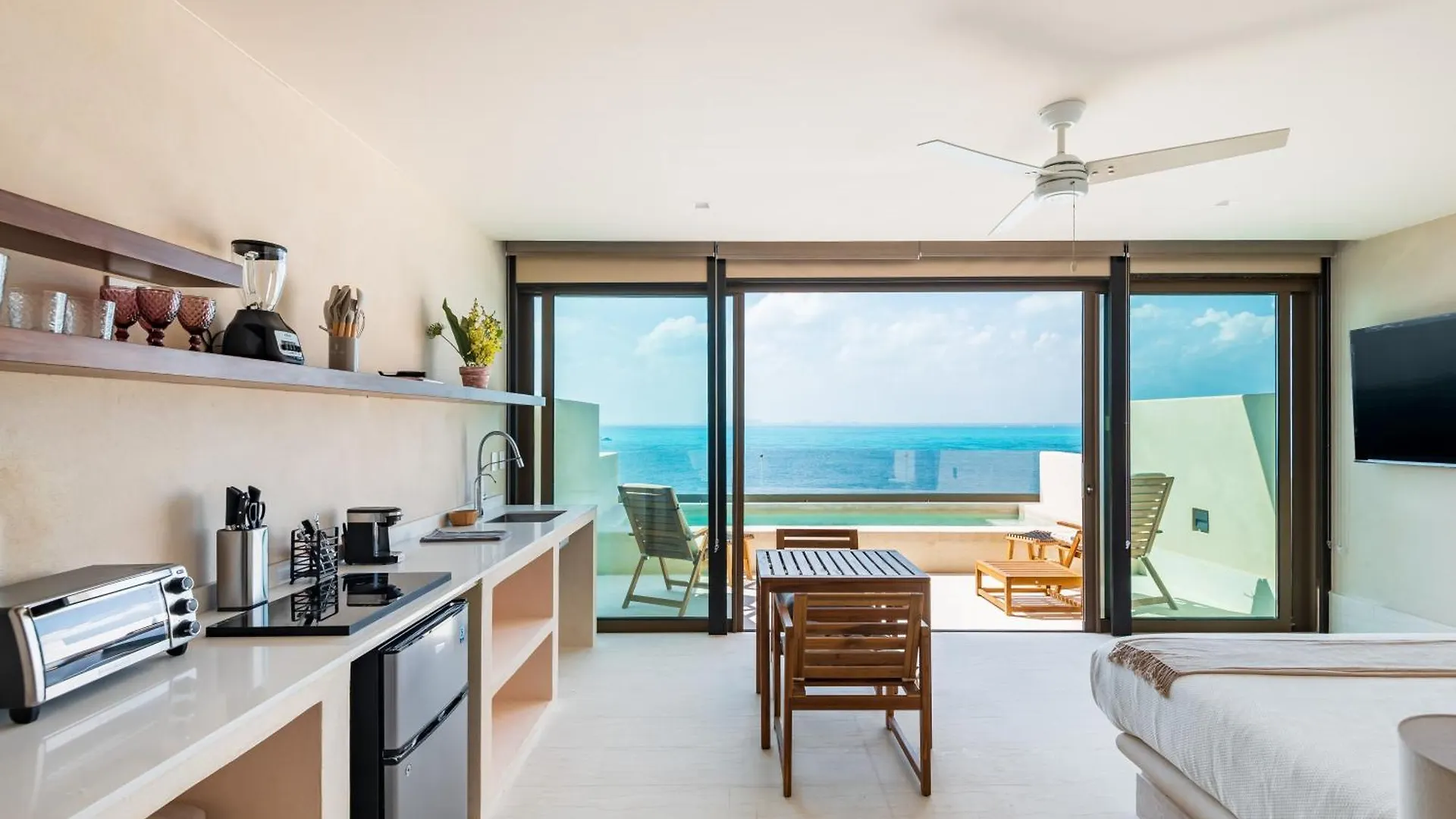 Artila Beach Condos, Isla Mujeres 0*,  Mexico