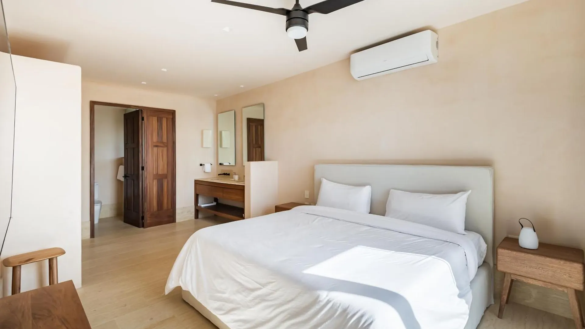 Artila Beach Condos, Isla Mujeres Μεξικό