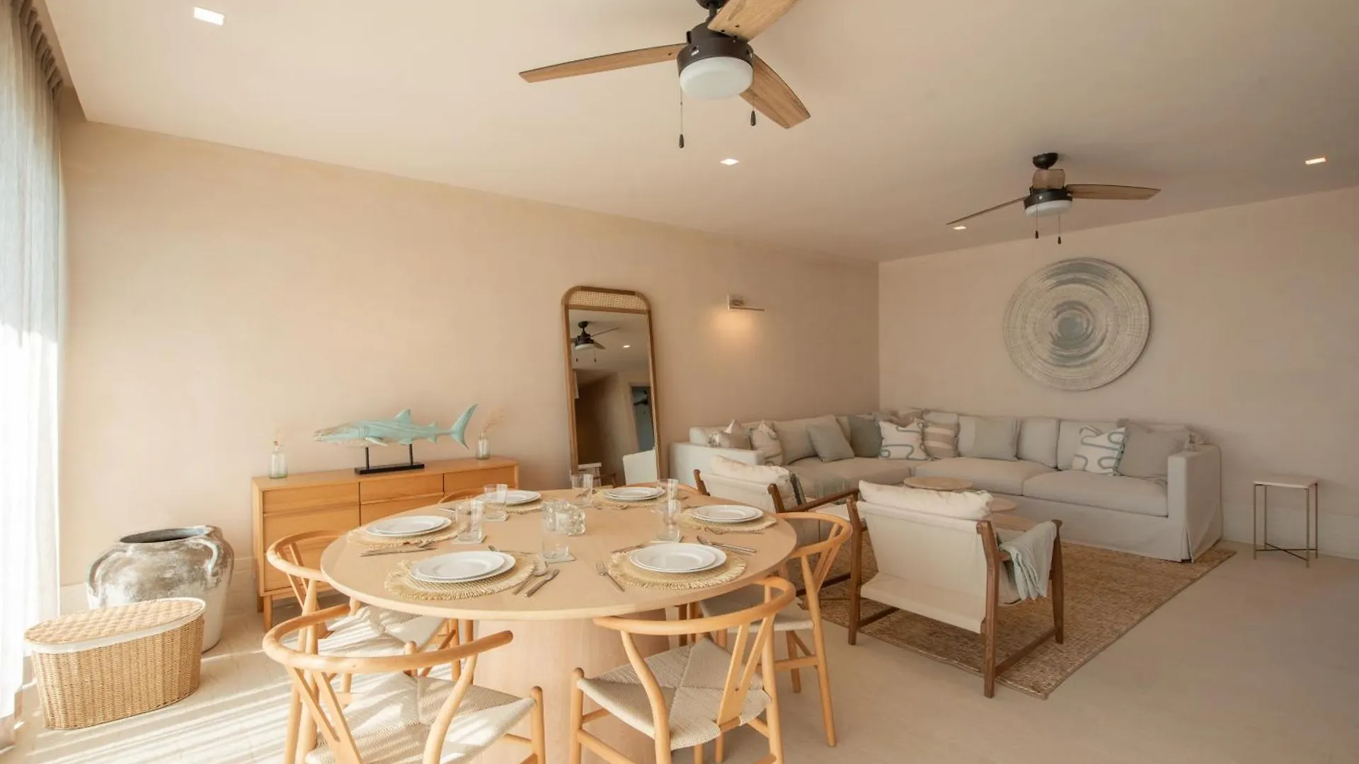 Apartment Artila Beach Condos, Isla Mujeres Mexico